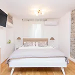 Elleon By Locap Group *