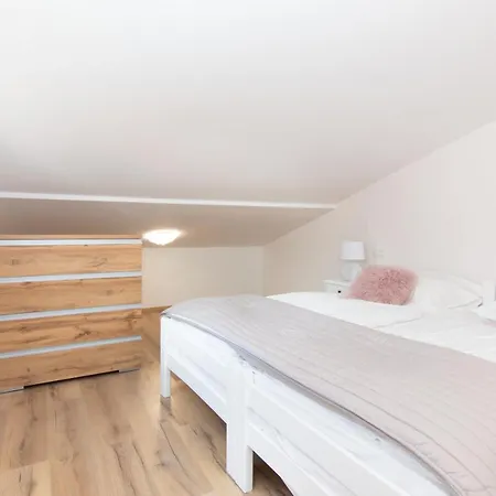 Elleon By Locap Group * Piran