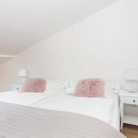 شقة Elleon By Locap Group