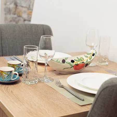 شقة Elleon By Locap Group بيران