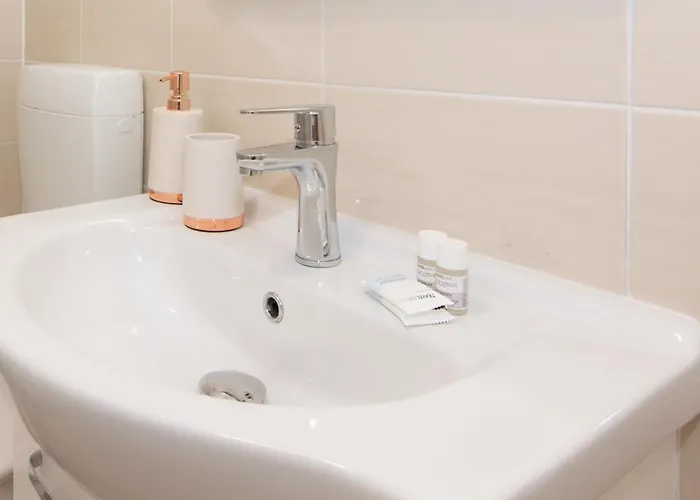 Elleon By Locap Group *