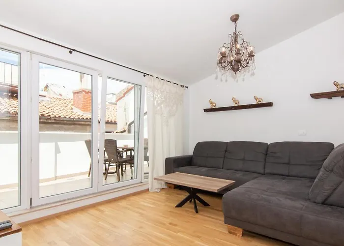 Lägenhet Elleon By Locap Group *