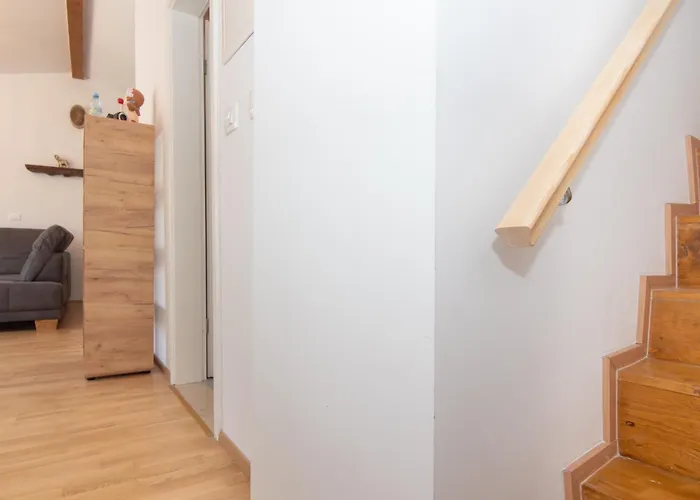 Elleon By Locap Group Lägenhet Piran